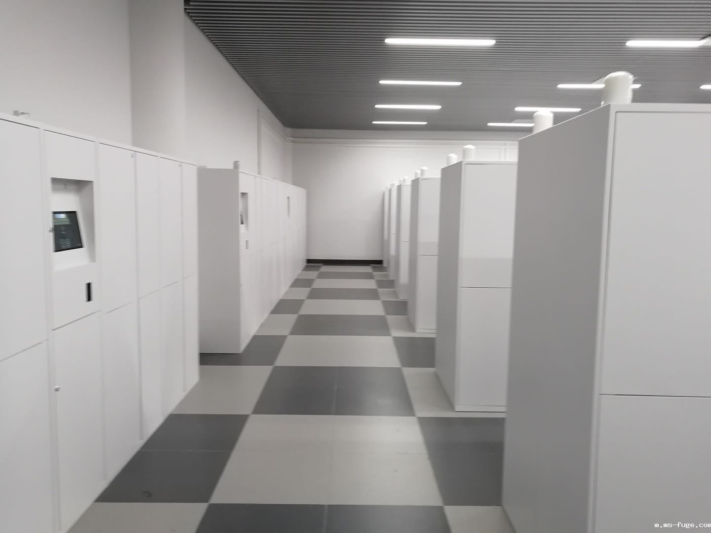 智能空乘寄存柜 智能空乘寄存柜